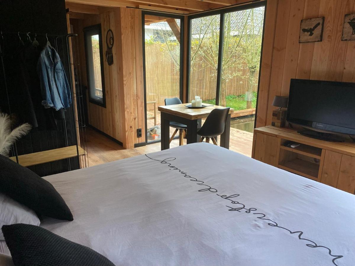 Casa Aan De Plas, B&B Met Sauna En Hottub Of Jacuzzi Nieuwkoop Eksteriør billede