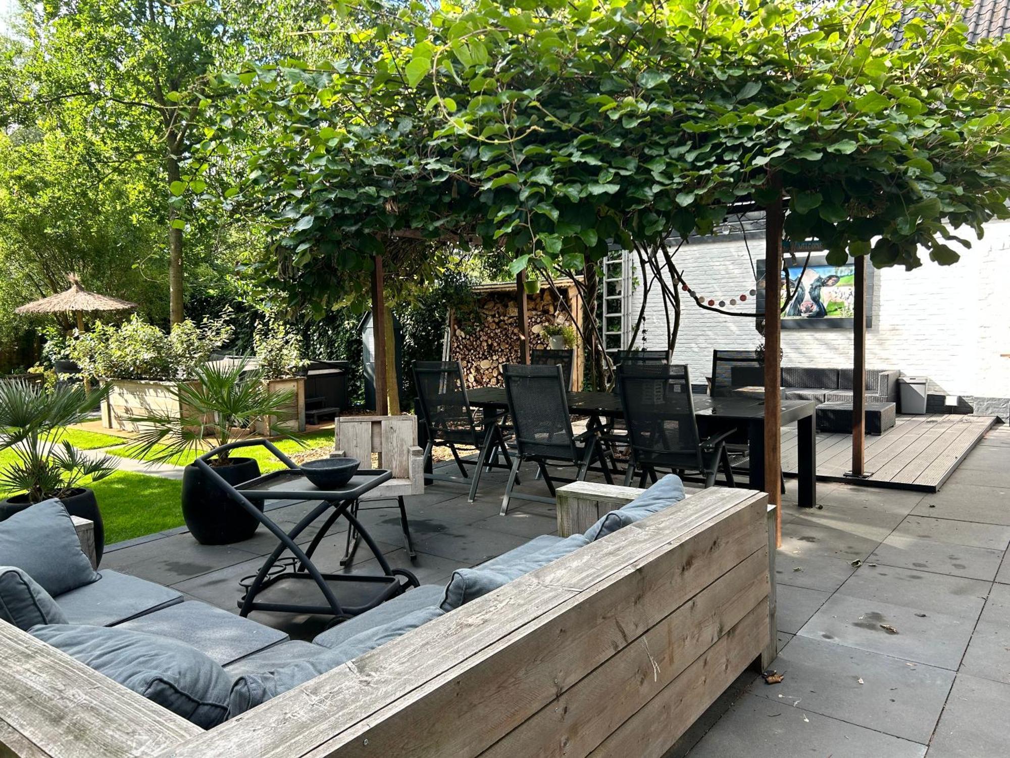 Casa Aan De Plas, B&B Met Sauna En Hottub Of Jacuzzi Nieuwkoop Eksteriør billede