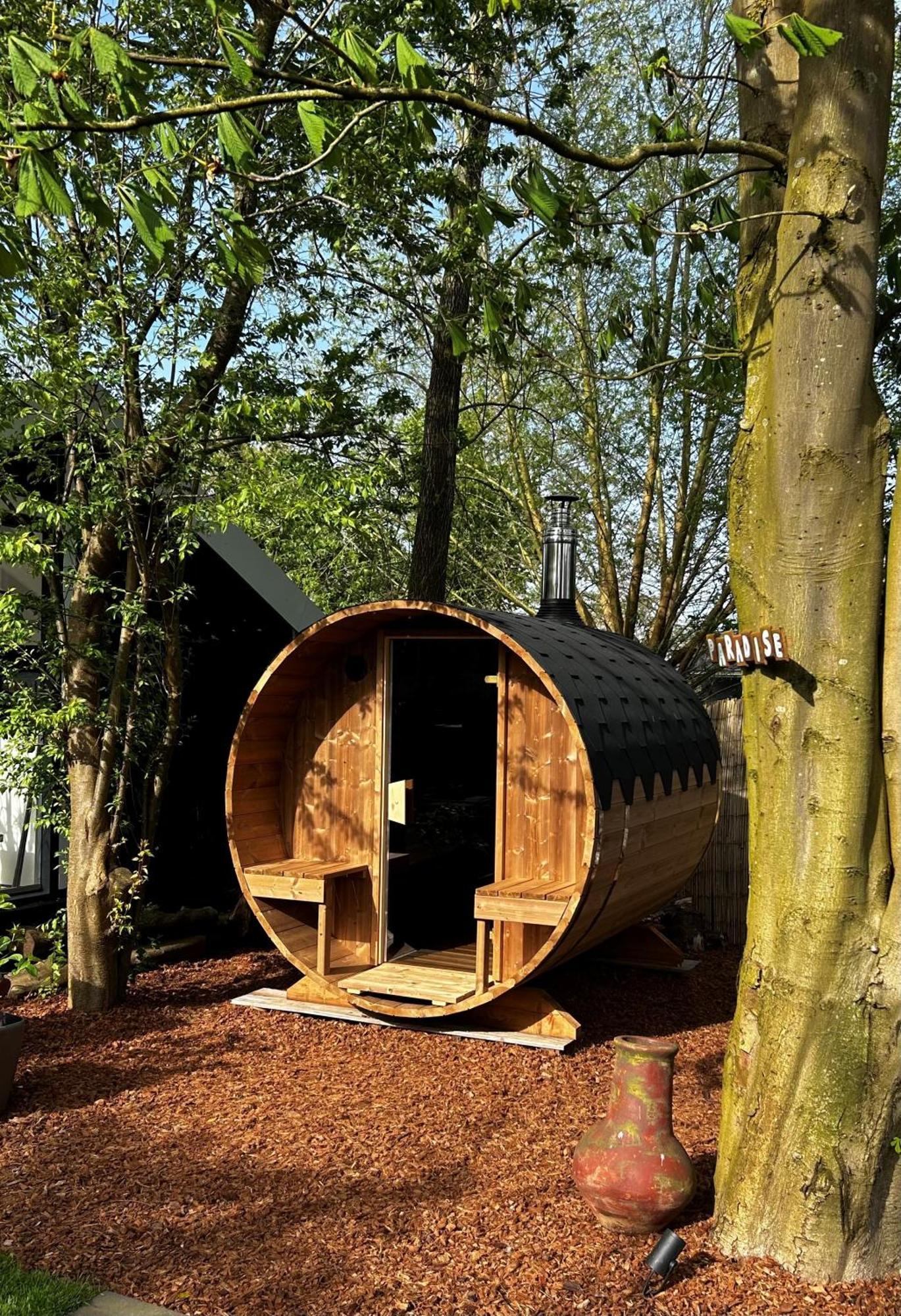Casa Aan De Plas, B&B Met Sauna En Hottub Of Jacuzzi Nieuwkoop Eksteriør billede